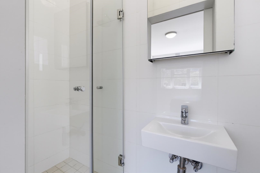 2 Bedroom Property for Sale in Gardens Western Cape